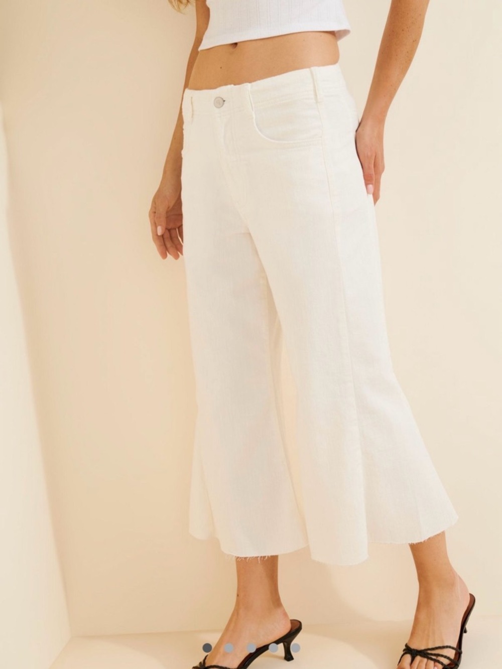 Pilcro Cream Wide-Leg Crop Jeans